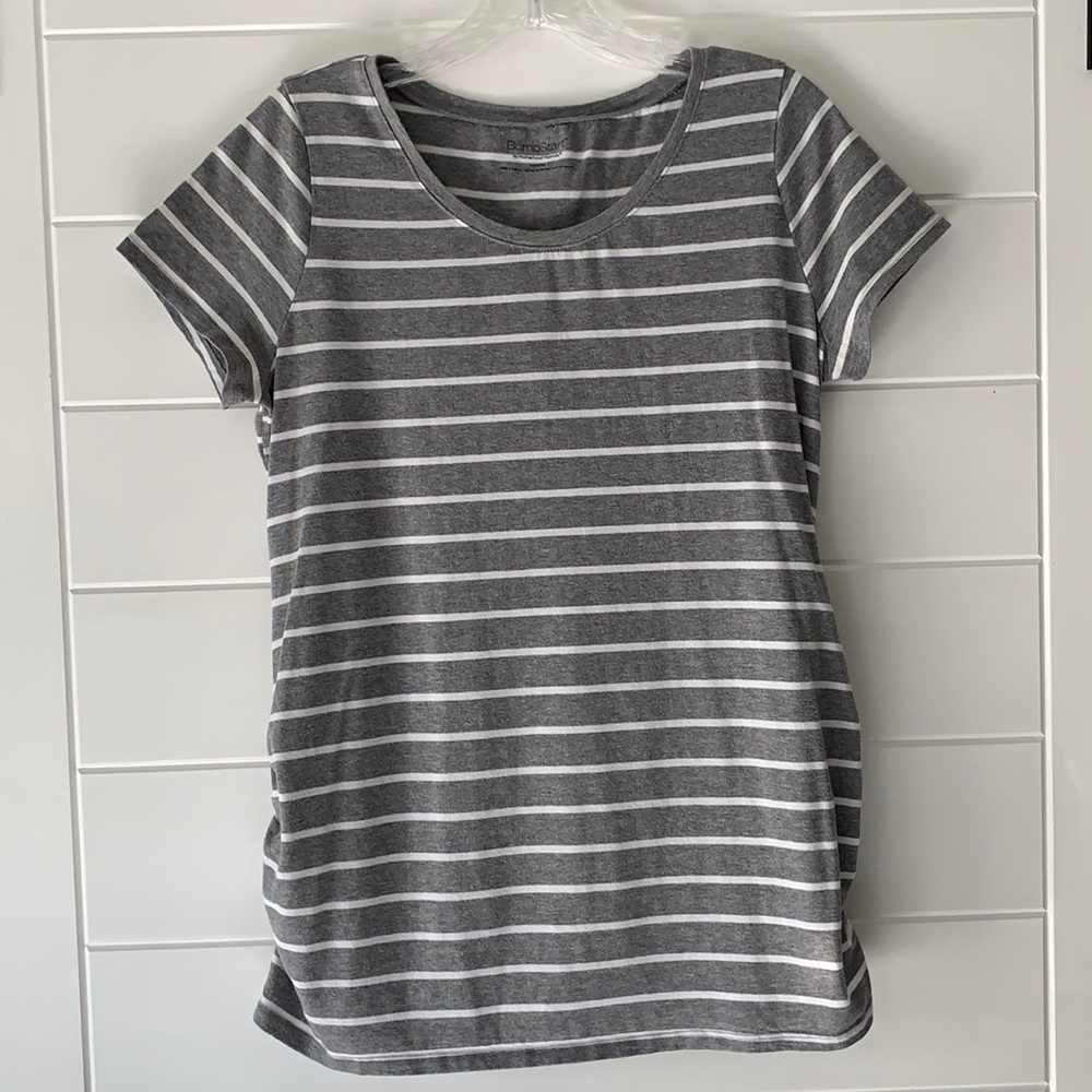 Motherhood Maternity BumpStart T-Shirt. Size M